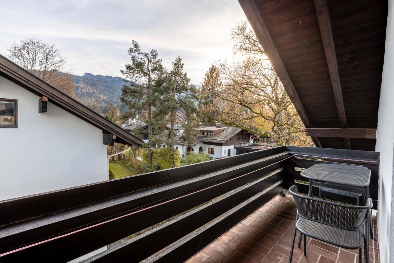 ガルミッシュ・パルテンキルヒェンHausberg Nestアパートメント エクステリア 写真