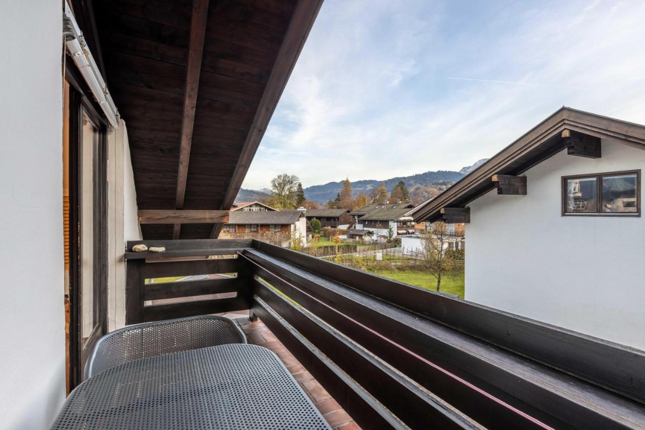 ガルミッシュ・パルテンキルヒェンHausberg Nestアパートメント エクステリア 写真